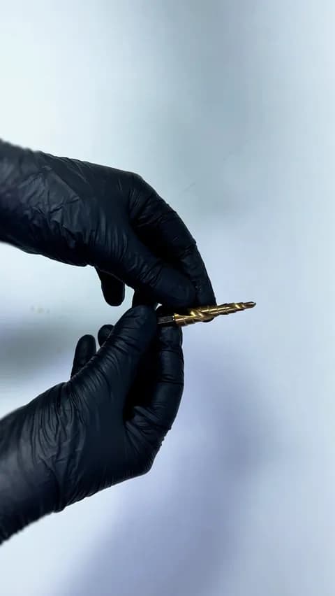 Imagem 4 do Broca Escalonada de 4 A 12 Mm Em Aço Rápido Revestida de Titânio Com Haste Hexagonal Para Chapa de Metal Mtx